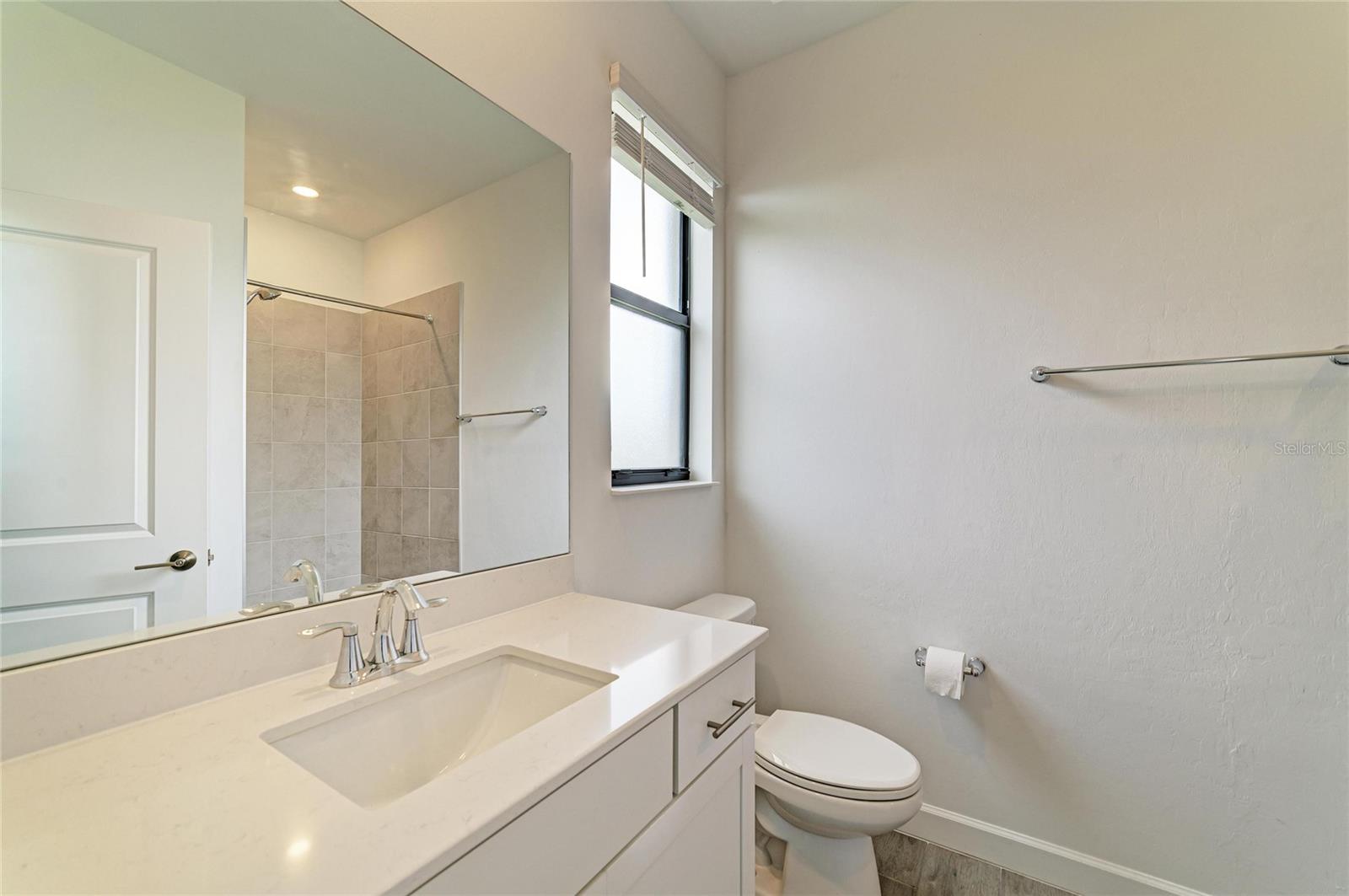 15045 SERENE SHORES LOOP — photo 48