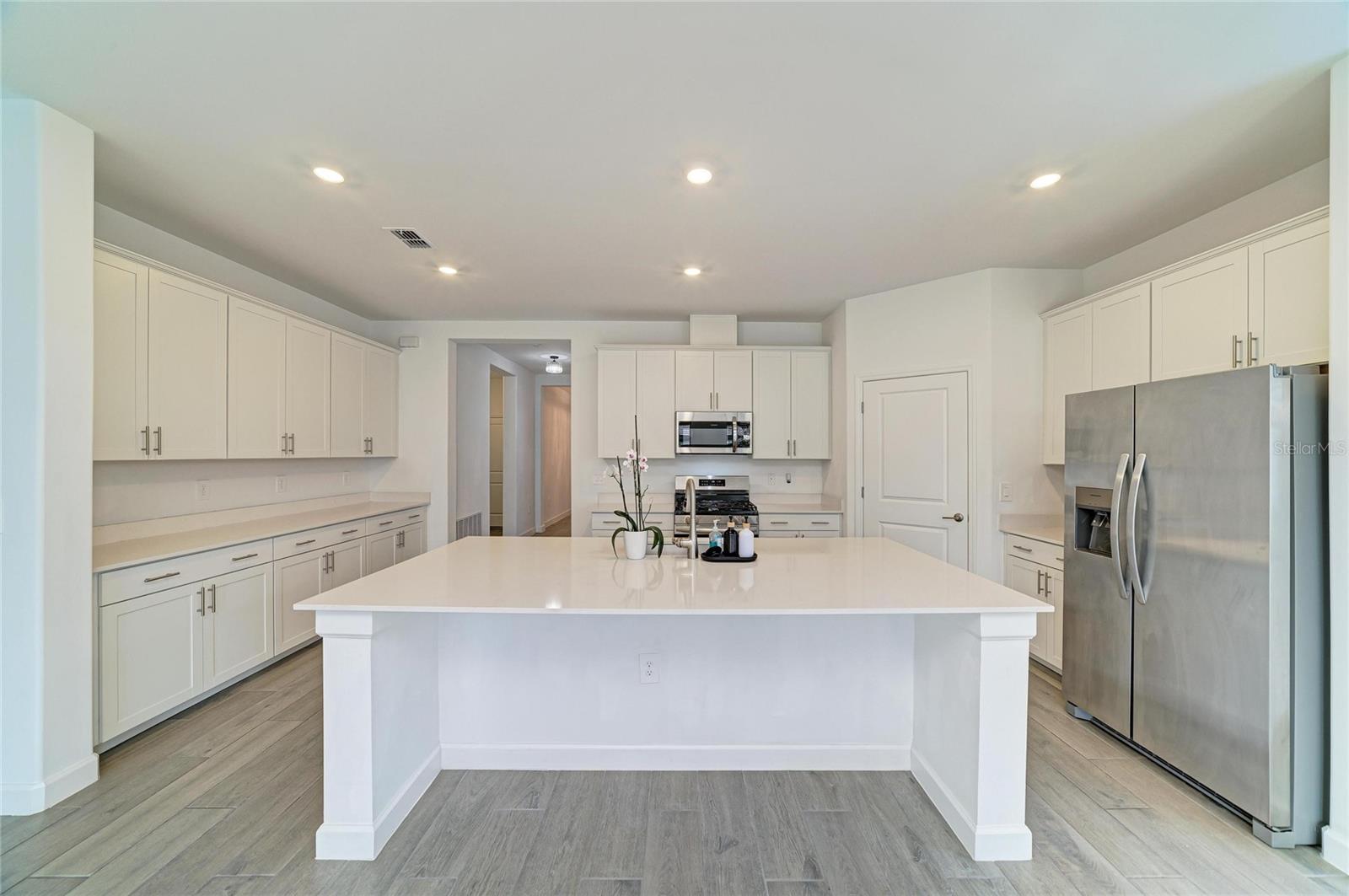 15045 SERENE SHORES LOOP — photo 10