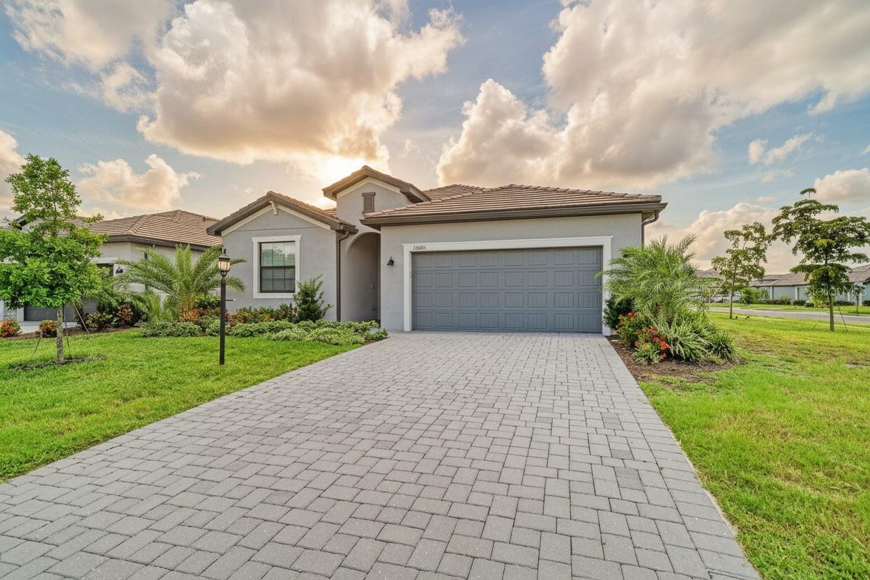 15045 SERENE SHORES LOOP — photo 54