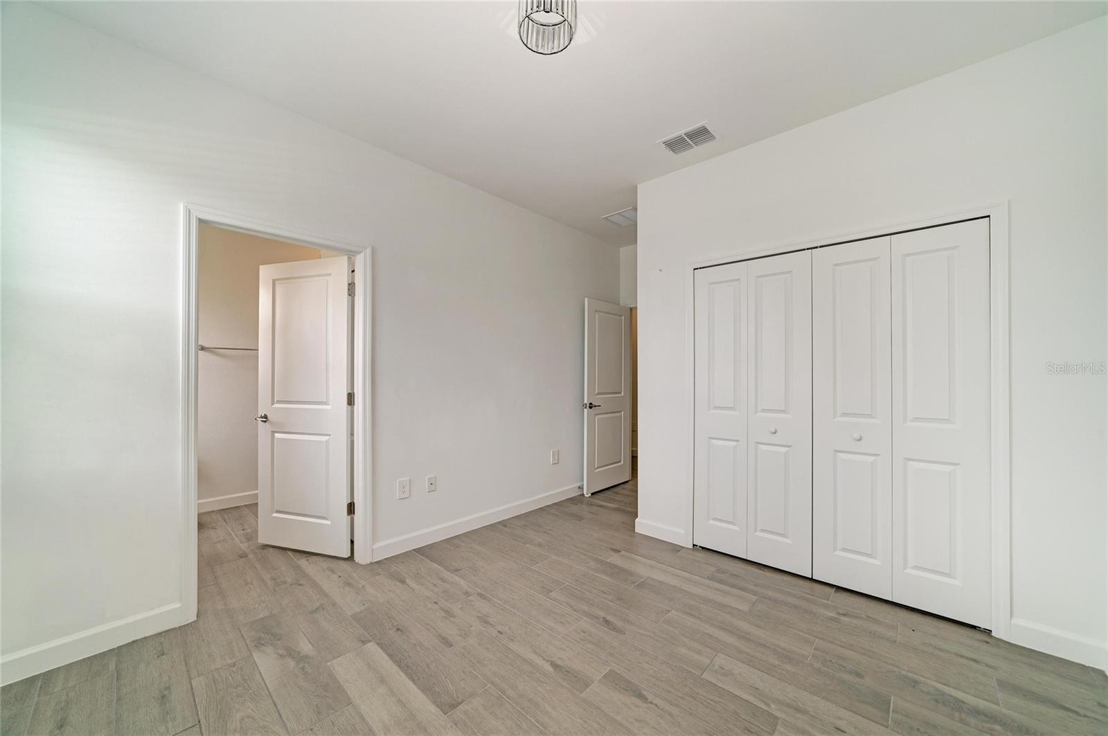 15045 SERENE SHORES LOOP — photo 47