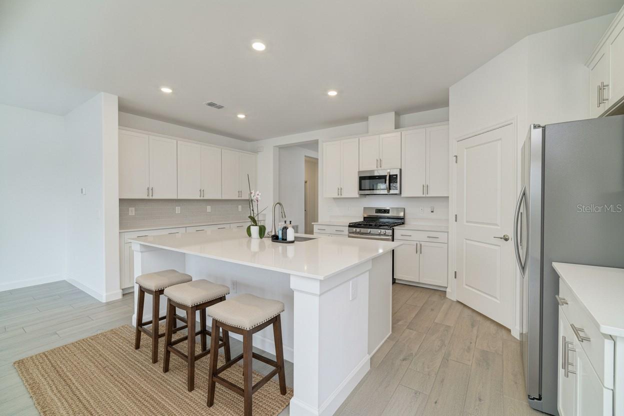 15045 SERENE SHORES LOOP — photo 11