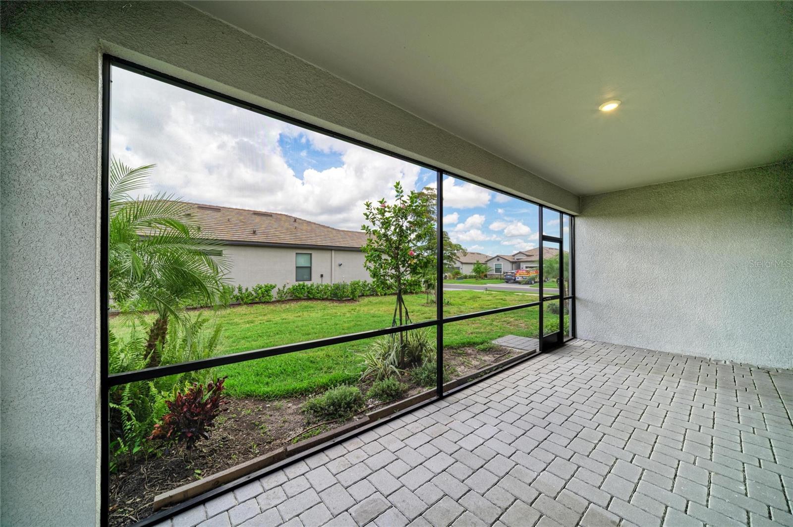 15045 SERENE SHORES LOOP — photo 27