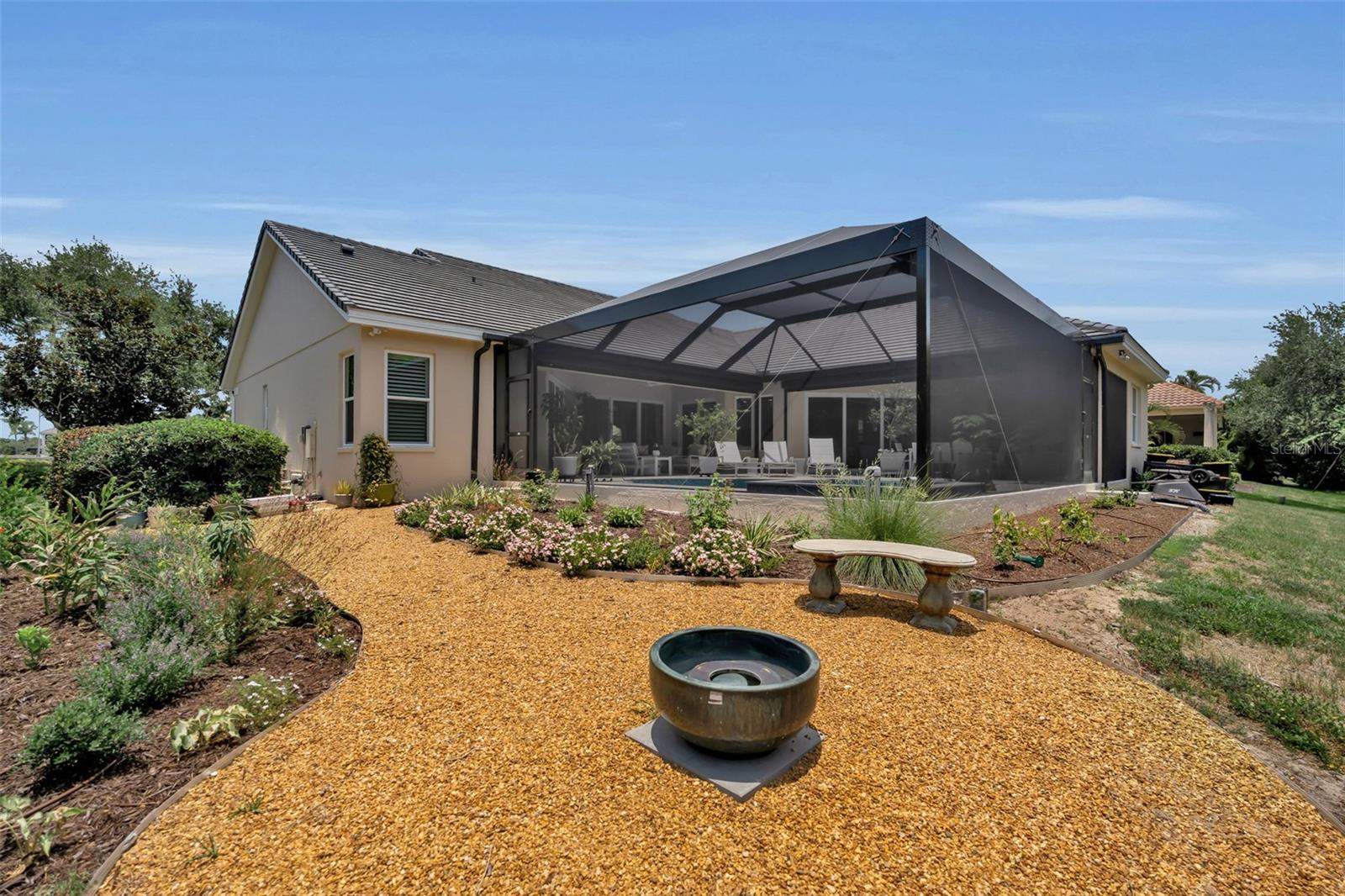 8986 BLOOMFIELD BLVD — photo 44