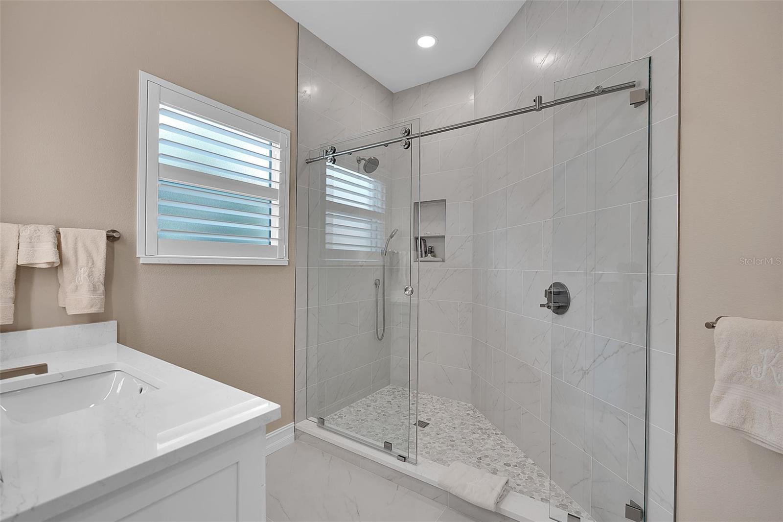 8986 BLOOMFIELD BLVD — photo 33