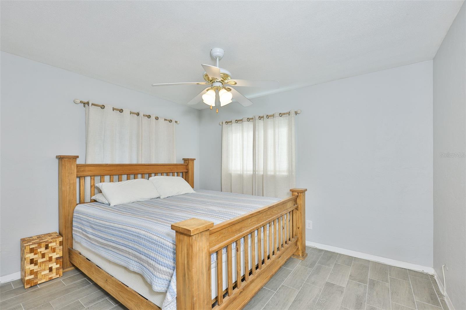 3242 KINGSTON ST N — photo 18