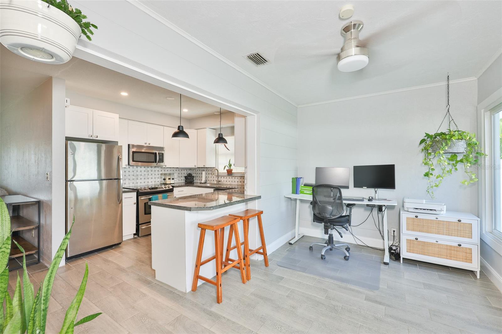 3242 KINGSTON ST N — photo 14