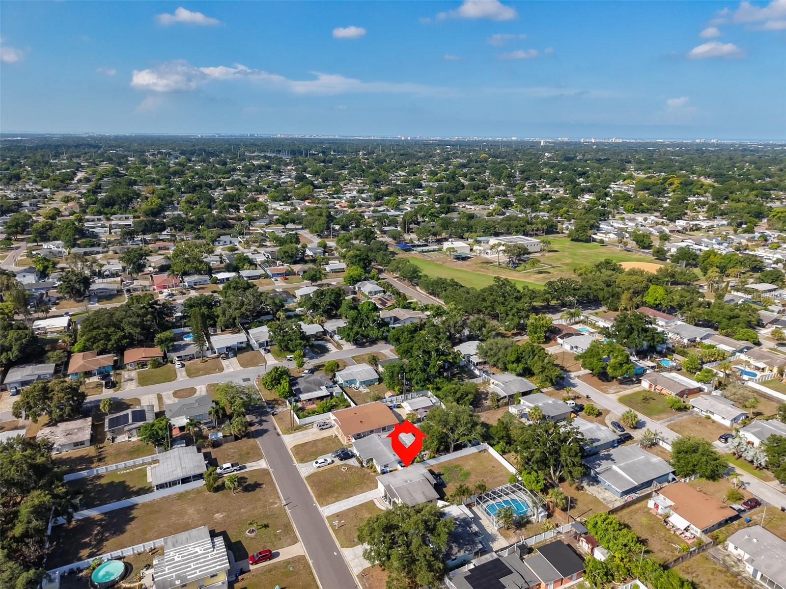 3242 KINGSTON ST N — photo 32