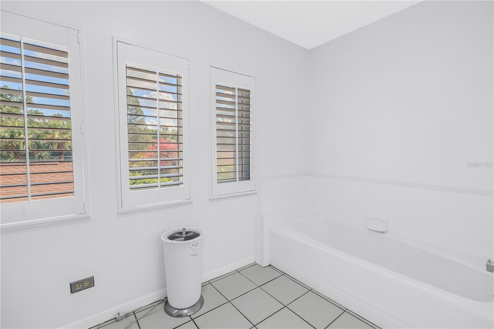 13300 INDIAN ROCKS RD #103 — photo 19