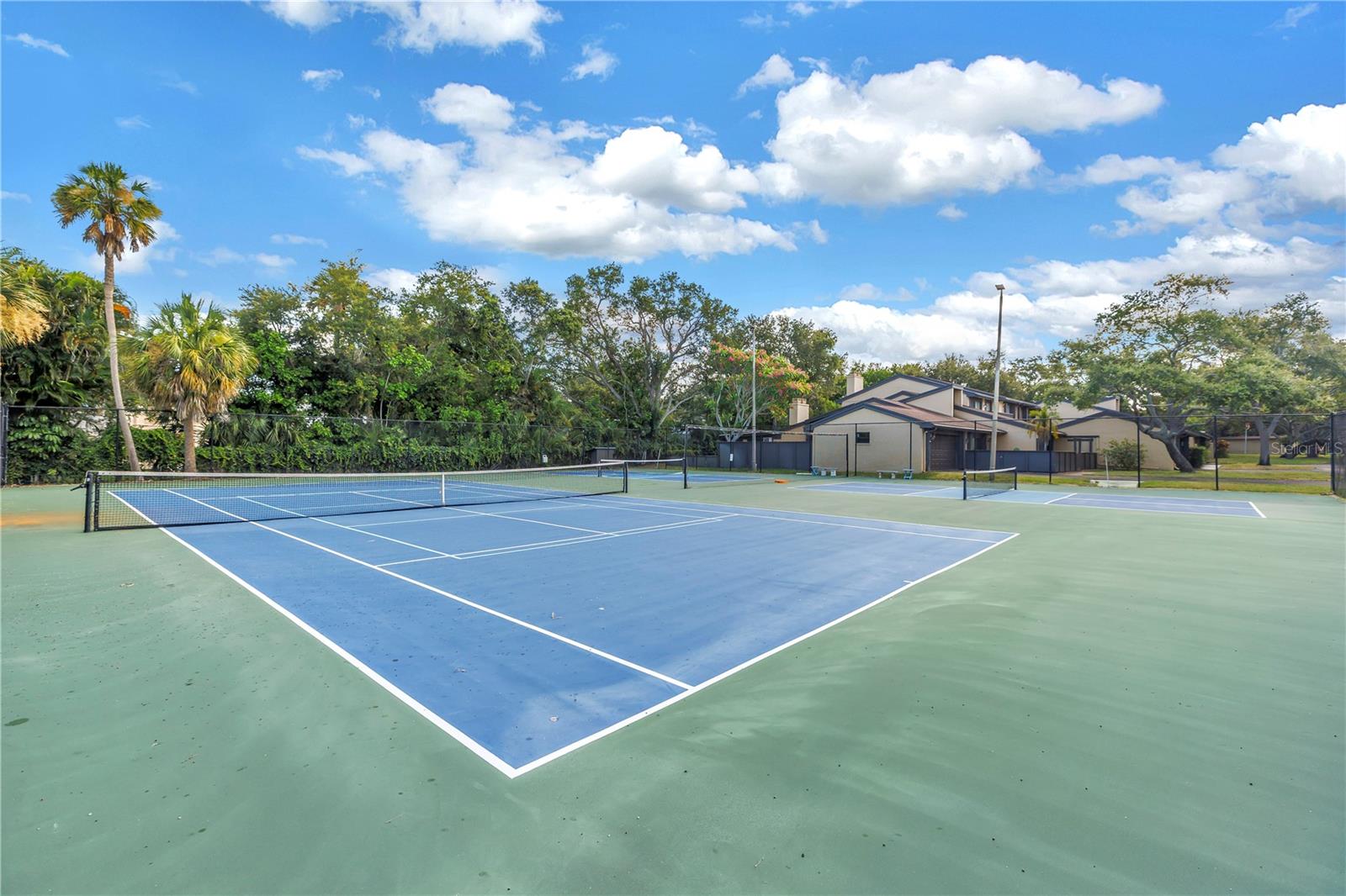 13300 INDIAN ROCKS RD #103 — photo 41