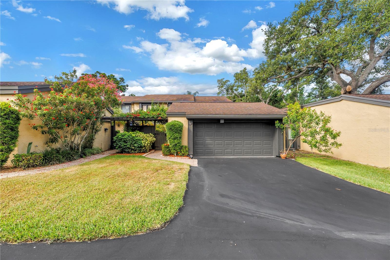 13300 INDIAN ROCKS RD #103 — photo 45