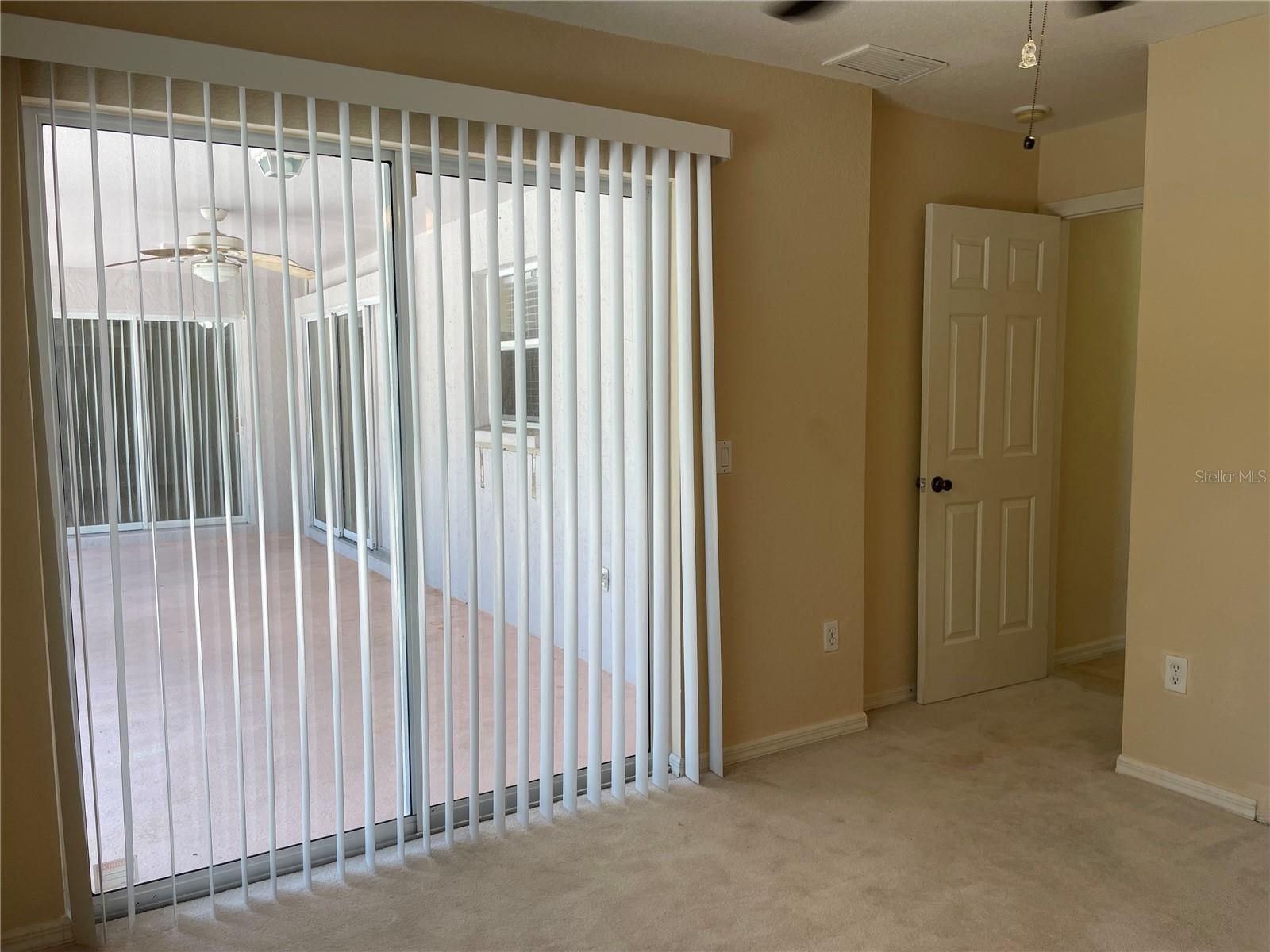 4060 CALATRAVA AVE — photo 18
