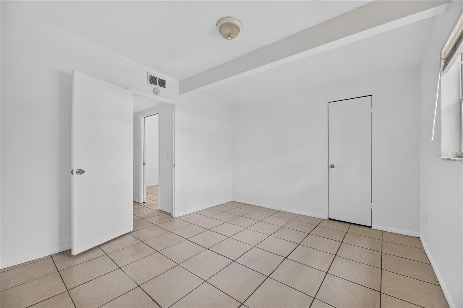 8723 & 8724 N 48TH ST — photo 19