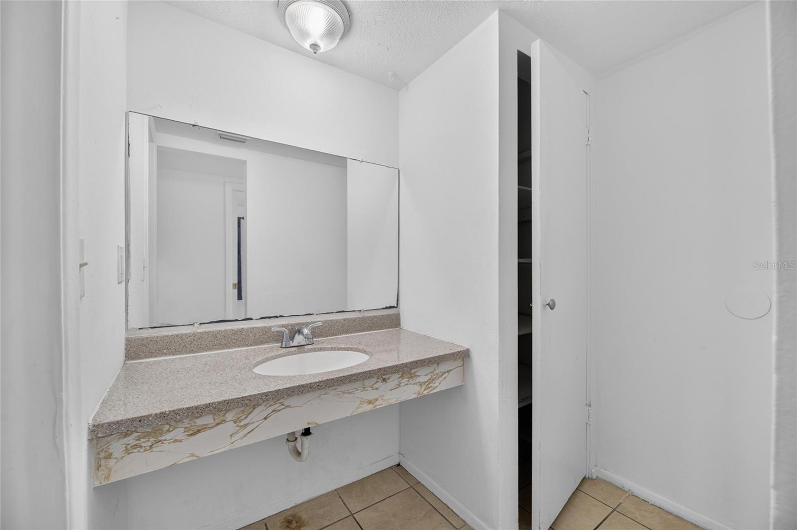 8726 & 8728 N 48TH ST — photo 23