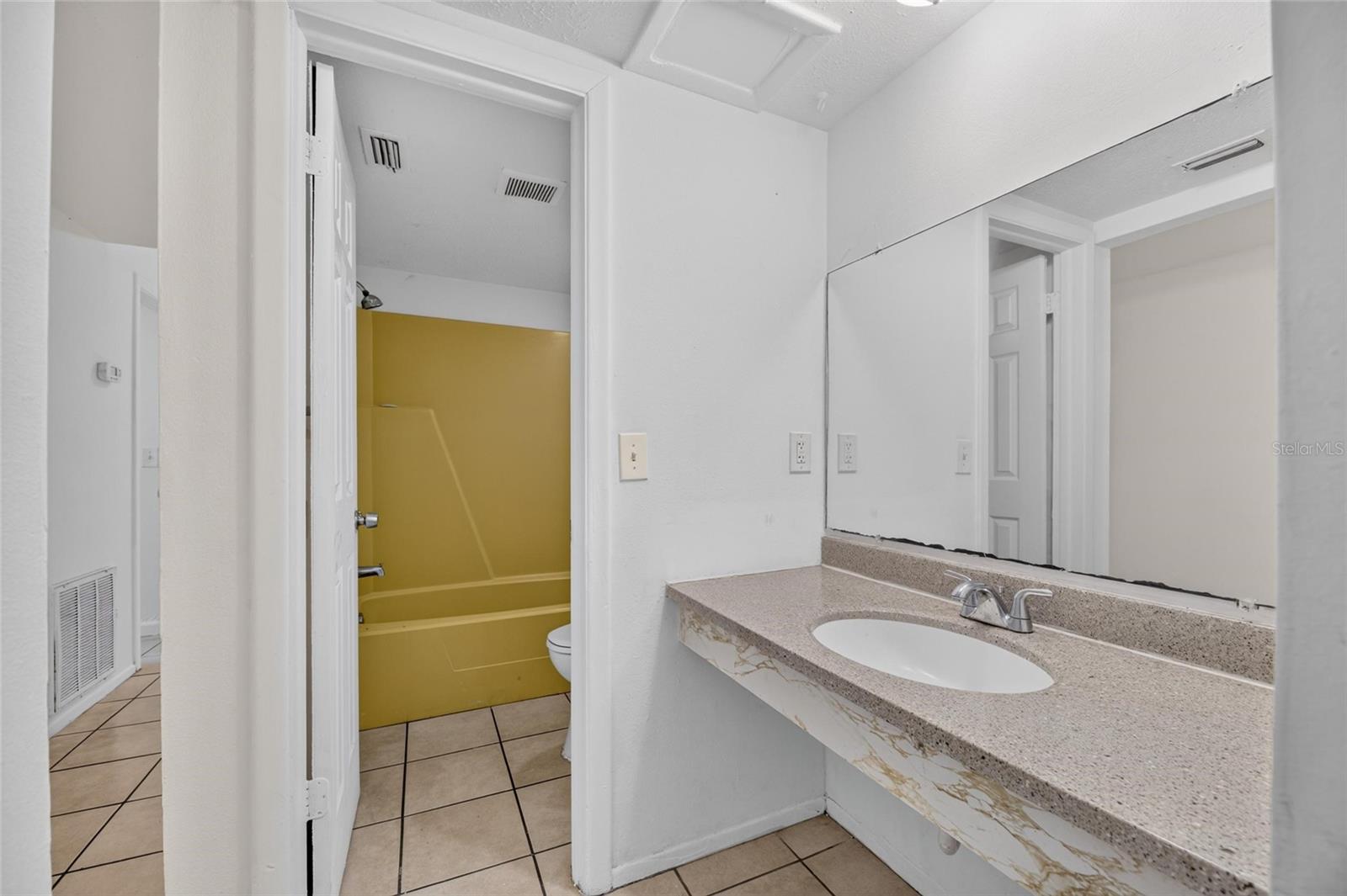 8726 & 8728 N 48TH ST — photo 22