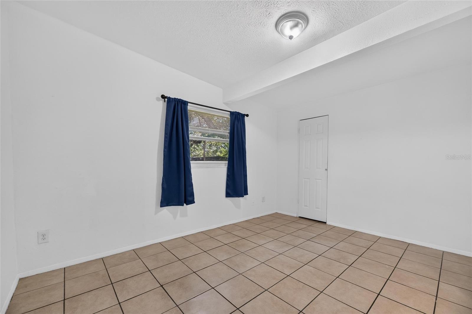 8726 & 8728 N 48TH ST — photo 16