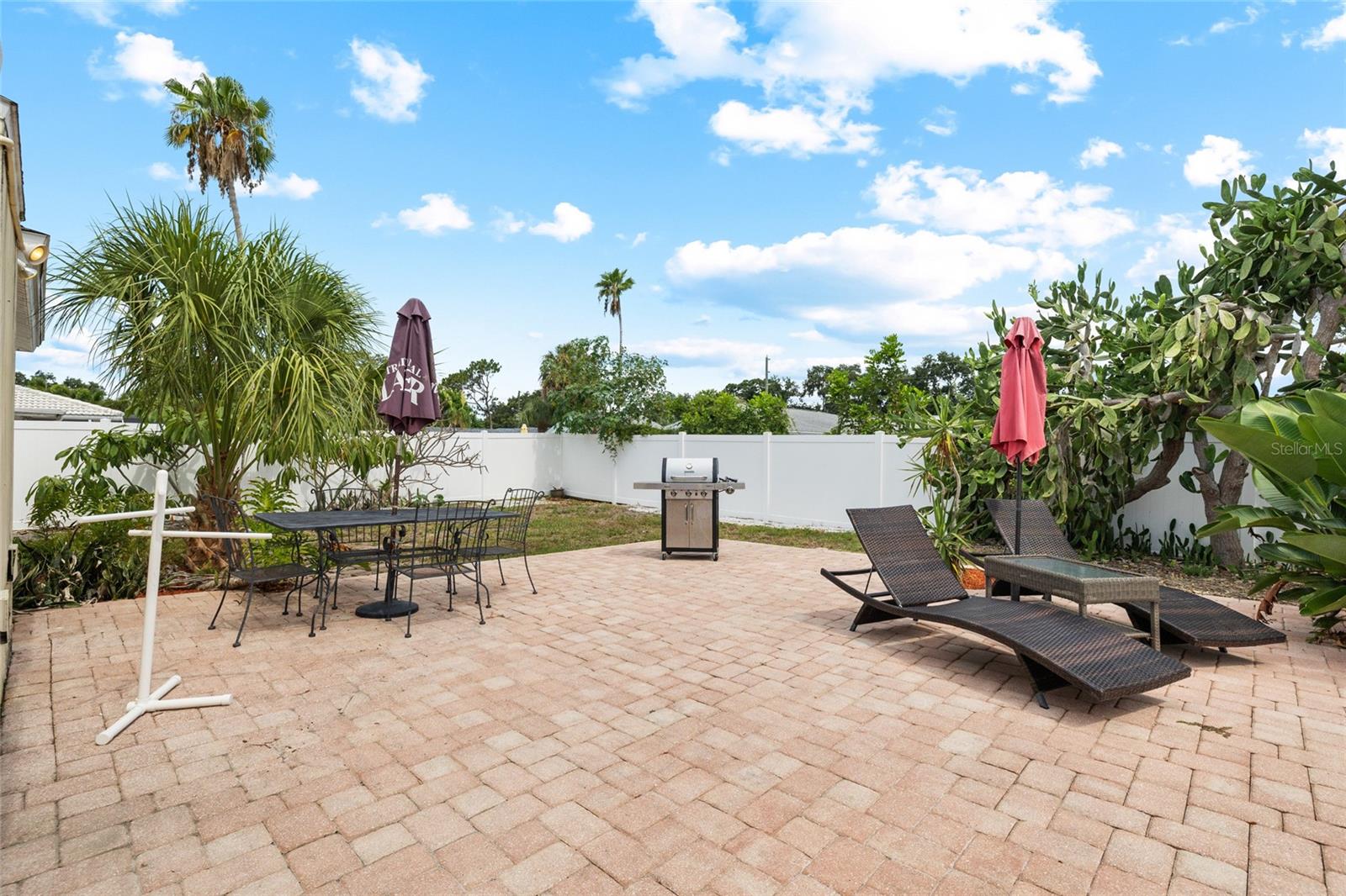 1070 MCCARTY ST — photo 45