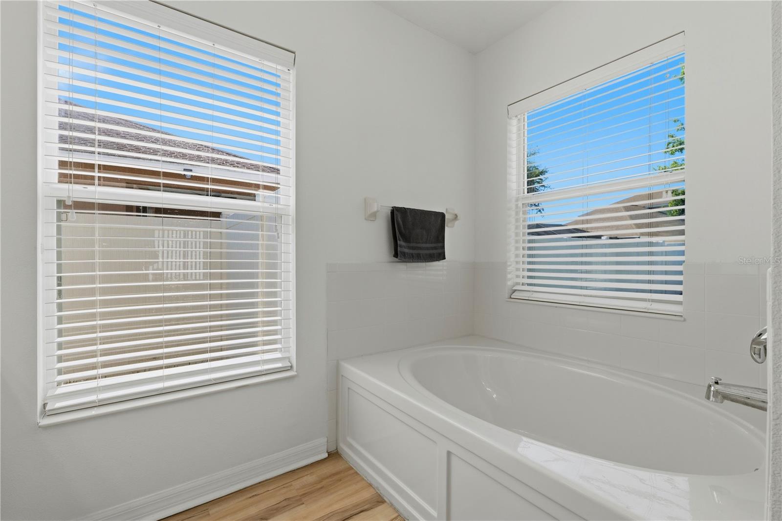 19406 SUNSET BAY DR — photo 25