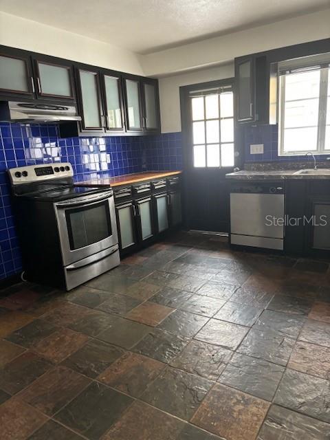 912 DRUID RD E — photo 27