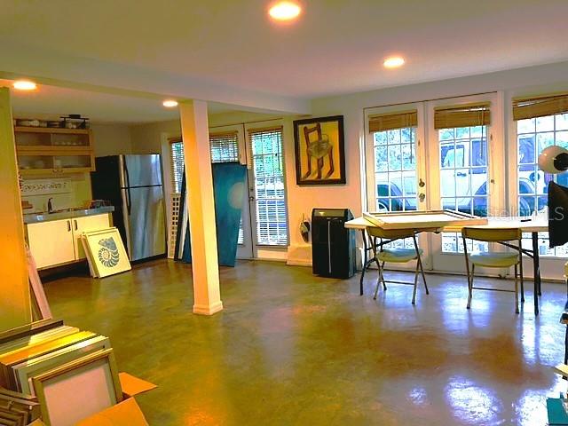 912 DRUID RD E — photo 29