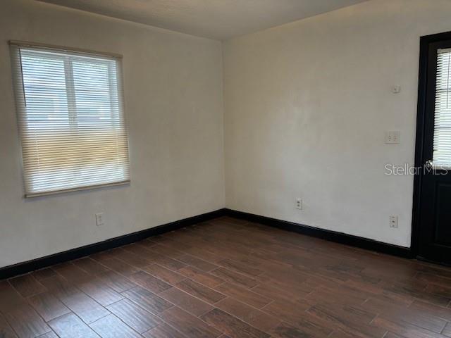 912 DRUID RD E — photo 17