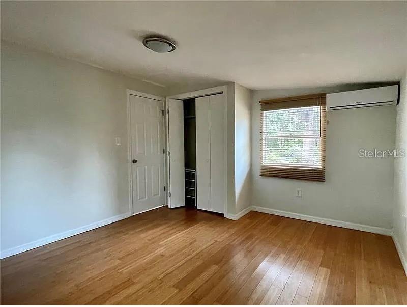 912 DRUID RD E — photo 16