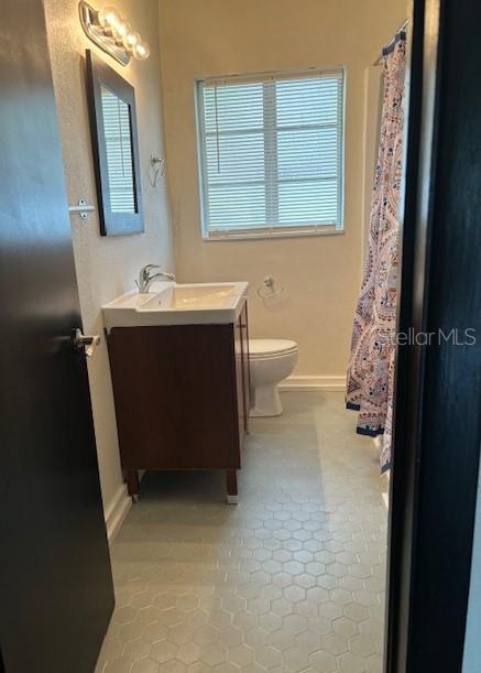 912 DRUID RD E — photo 30