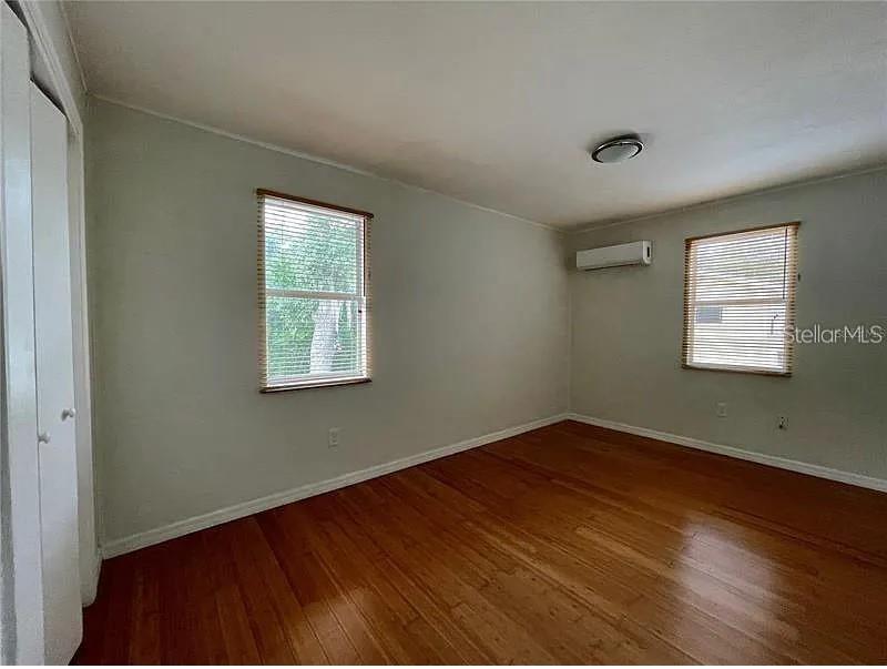 912 DRUID RD E — photo 15