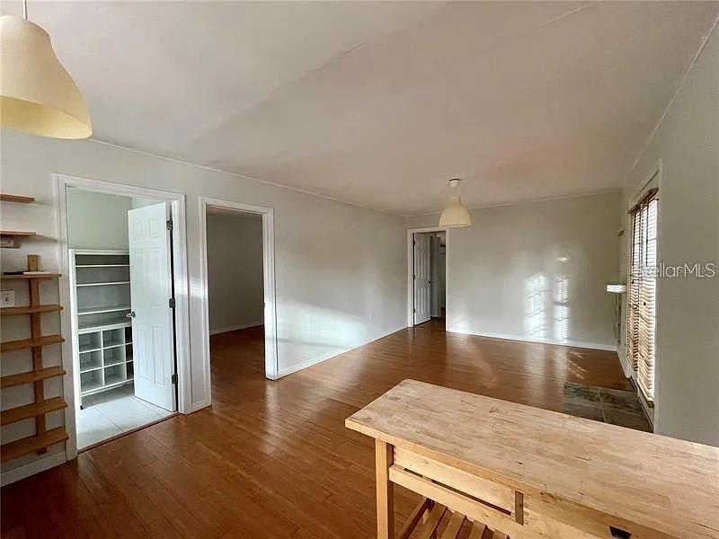 912 DRUID RD E — photo 19