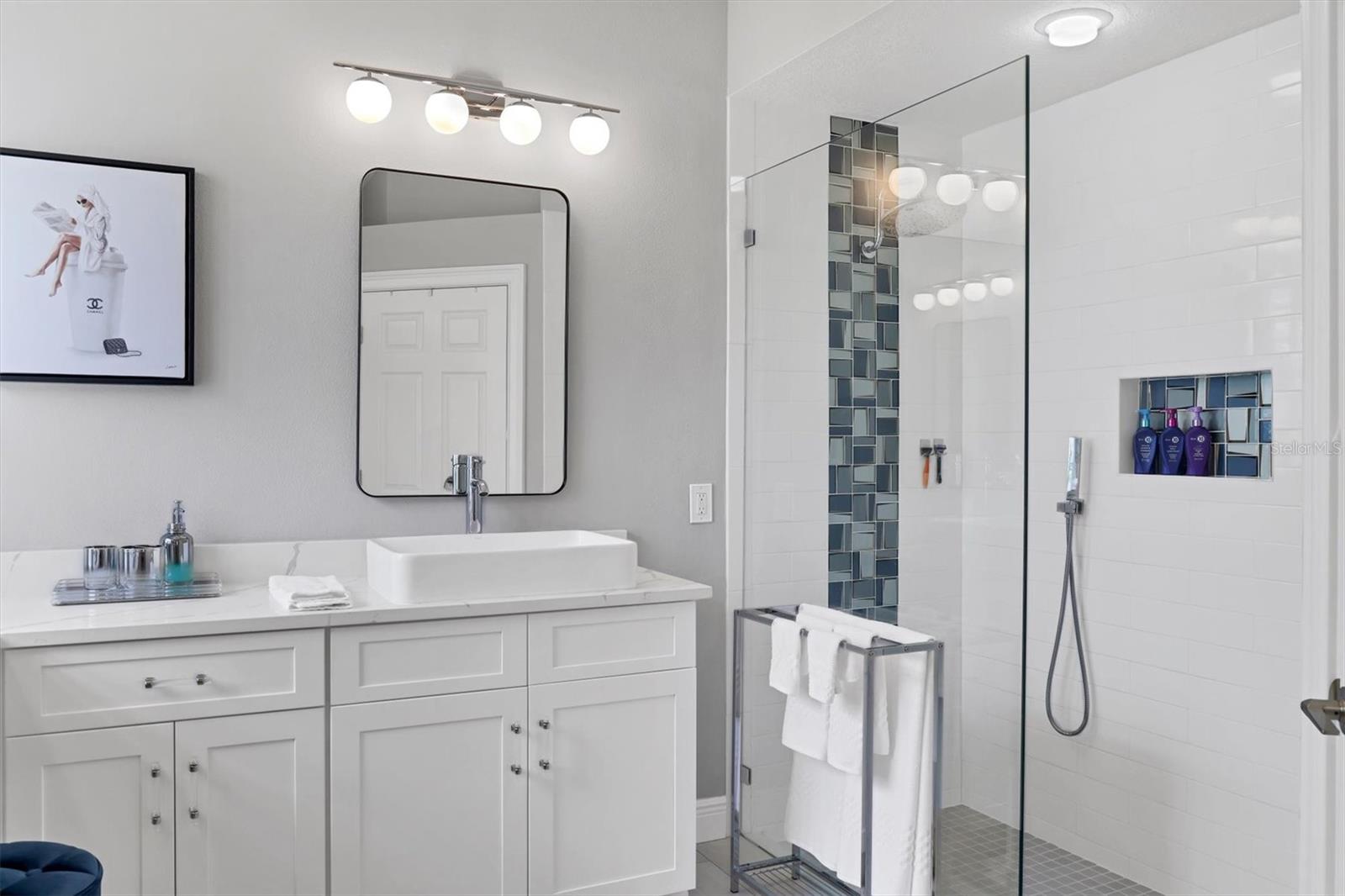 7245 ORCHID ISLAND PL — photo 38