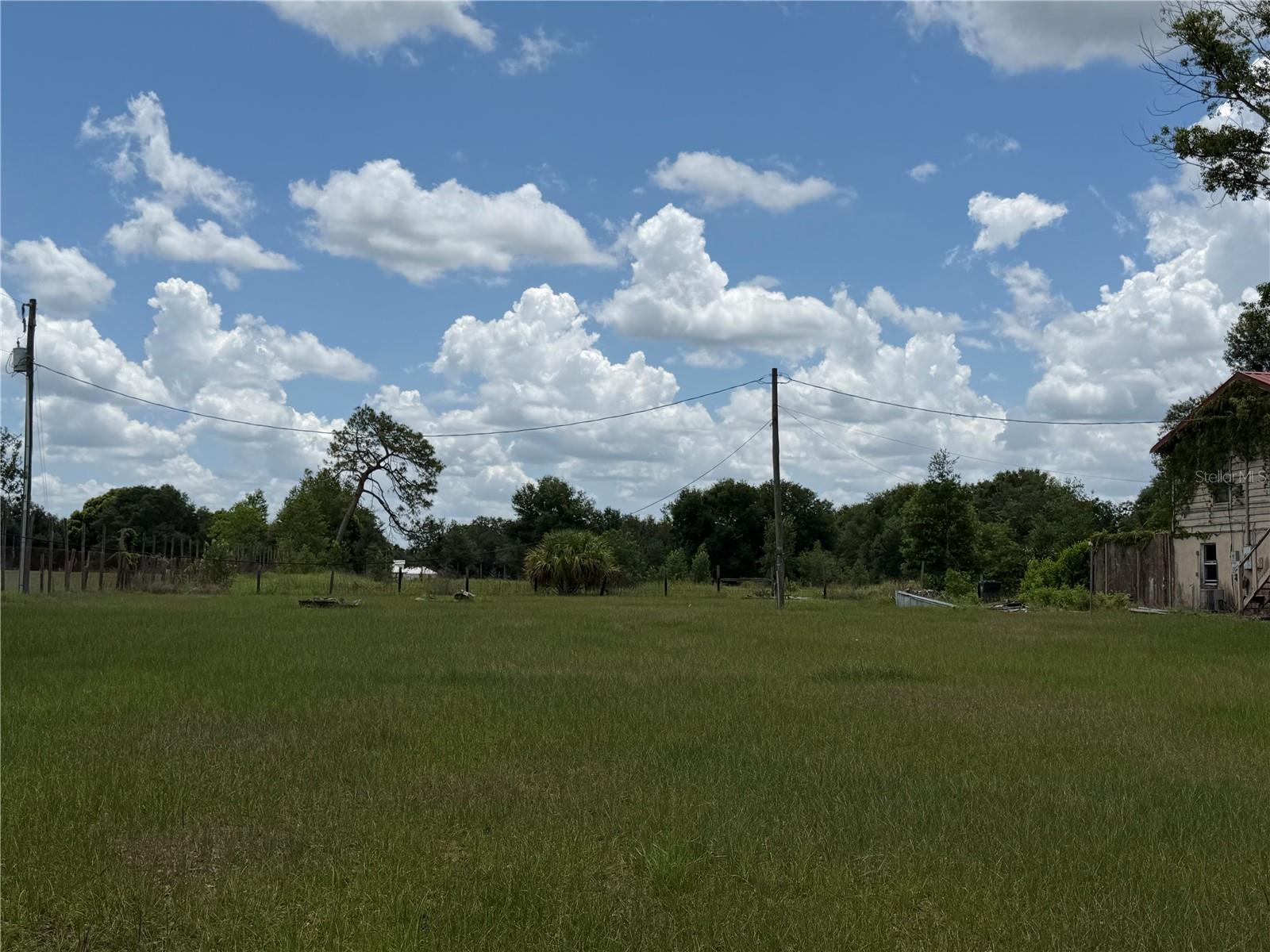 4215 STEARNS RD — photo 2