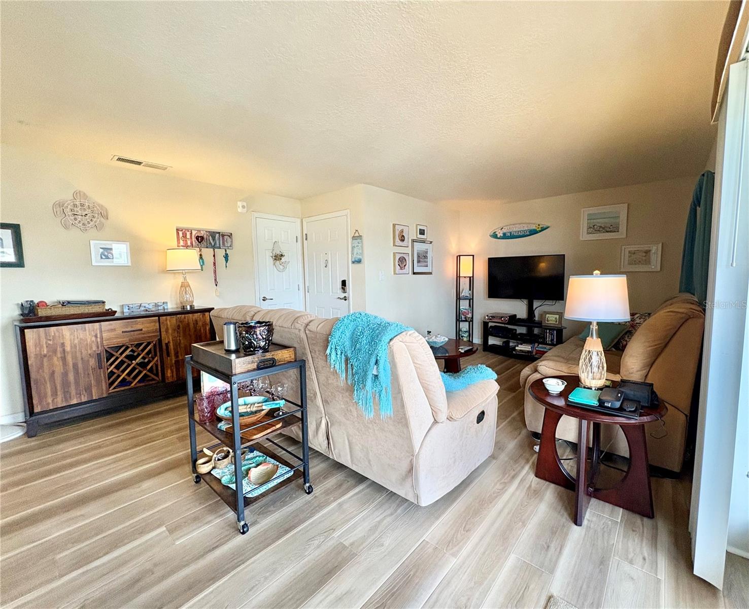 5184 BEACH DR SE #D — photo 9