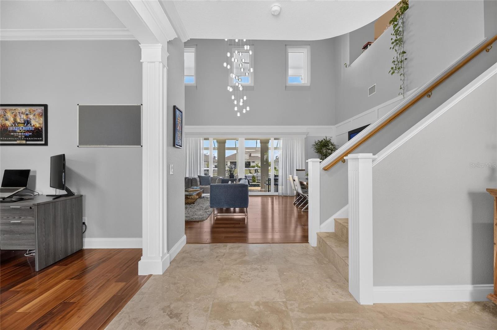 713 ISLEBAY DR — photo 10
