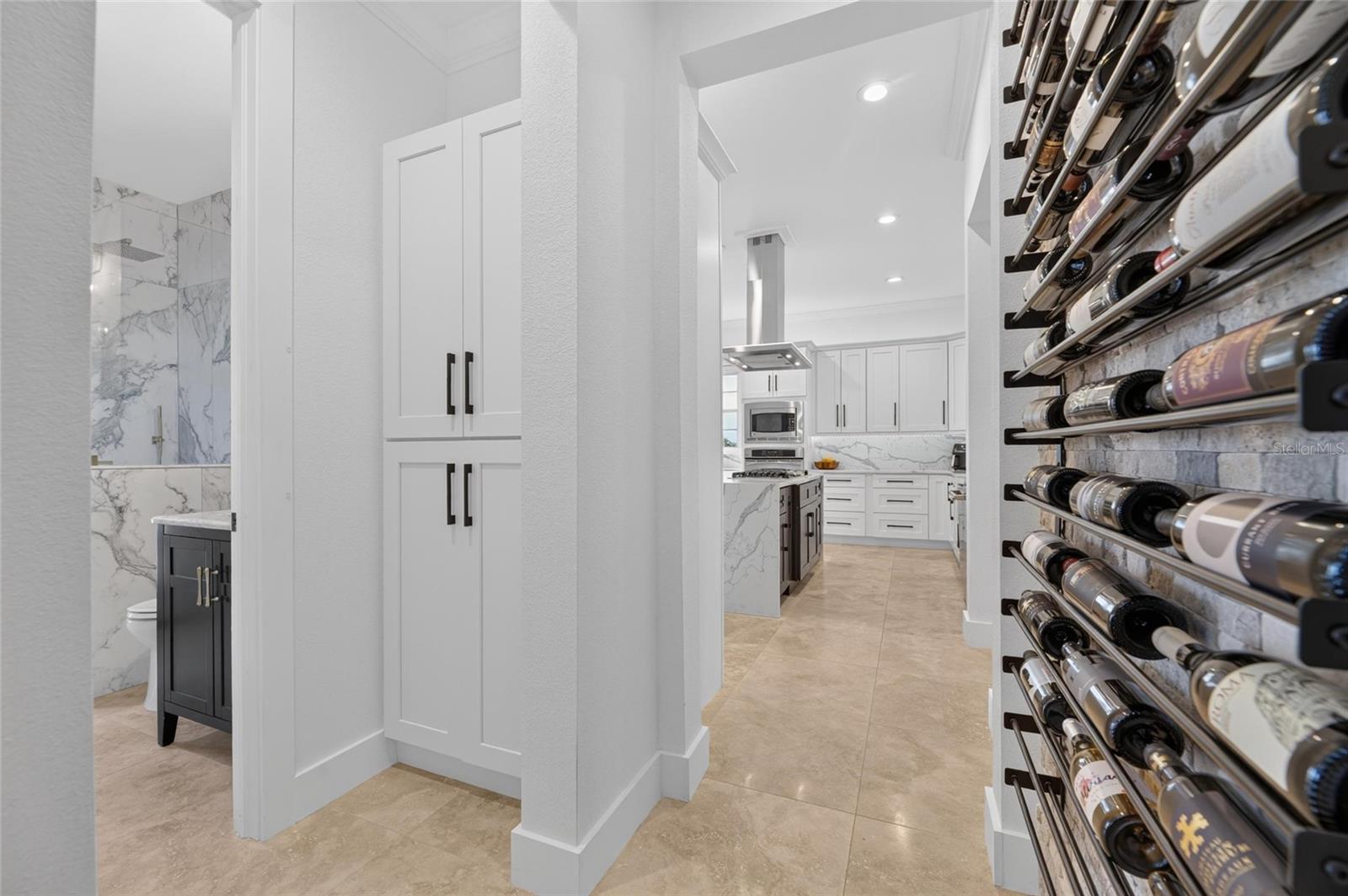 713 ISLEBAY DR — photo 19