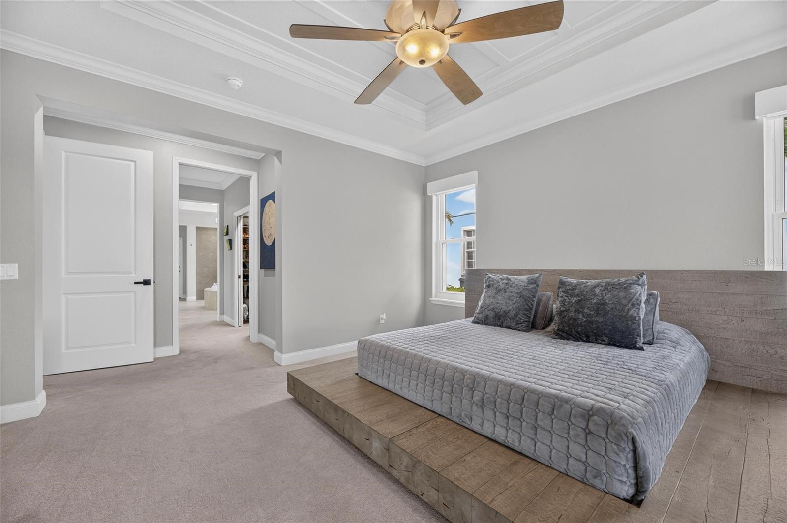 713 ISLEBAY DR — photo 40