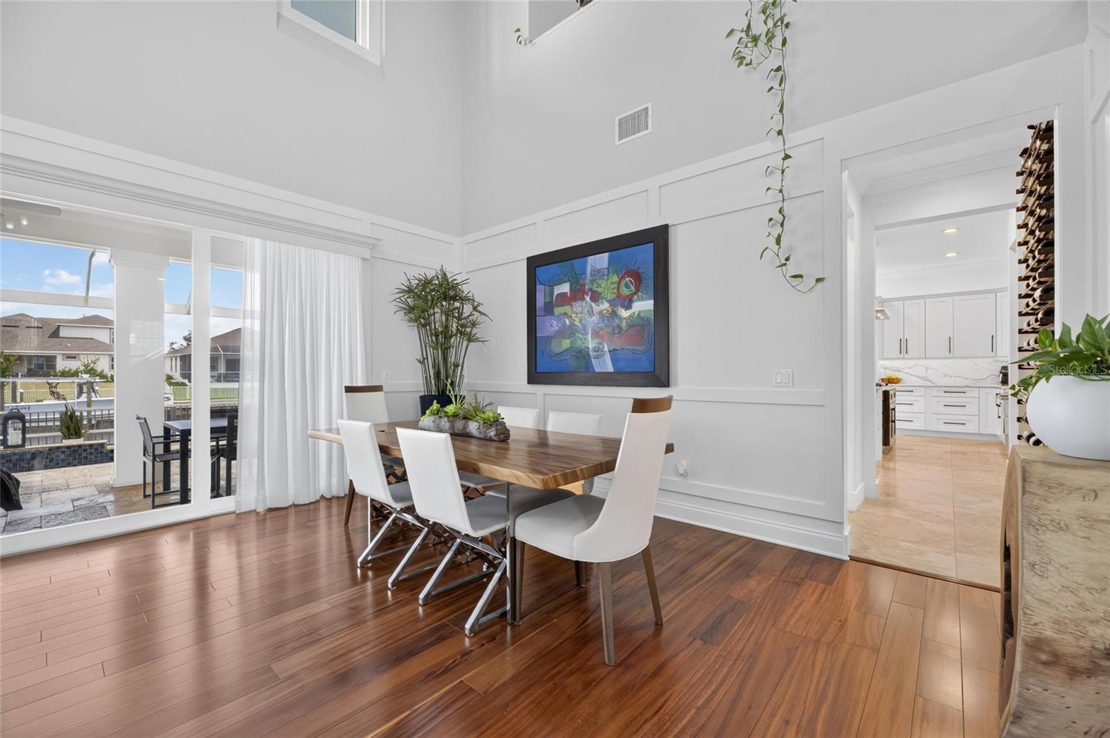 713 ISLEBAY DR — photo 14