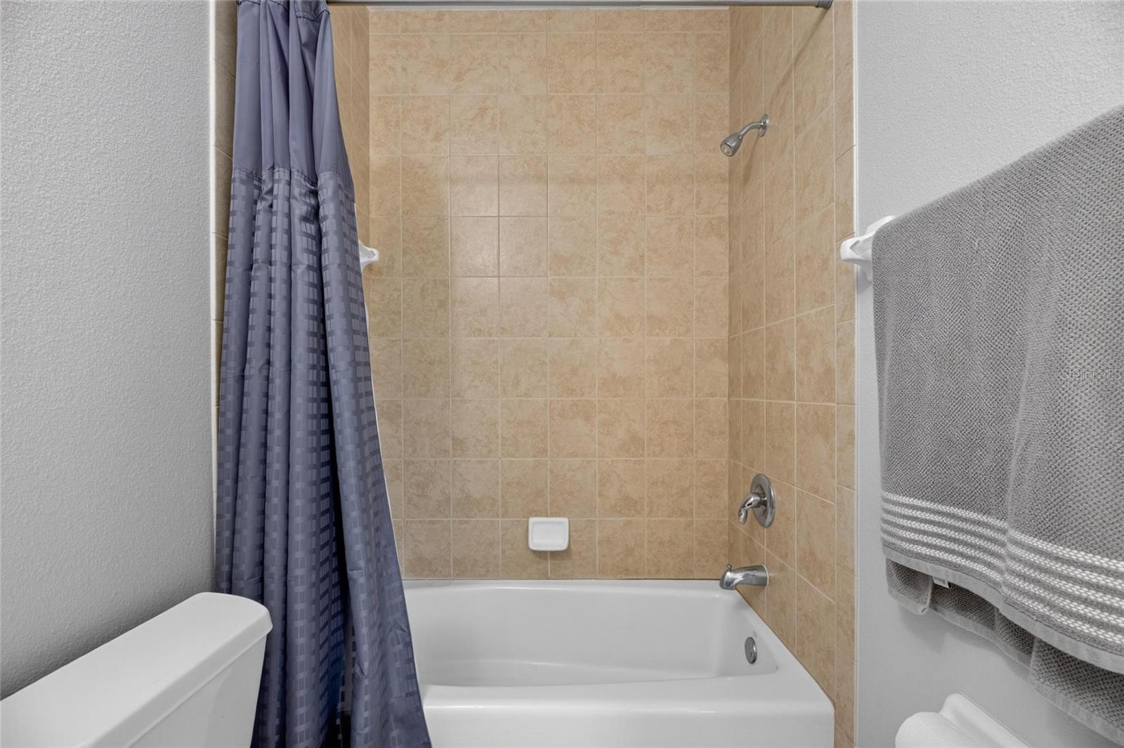 713 ISLEBAY DR — photo 60