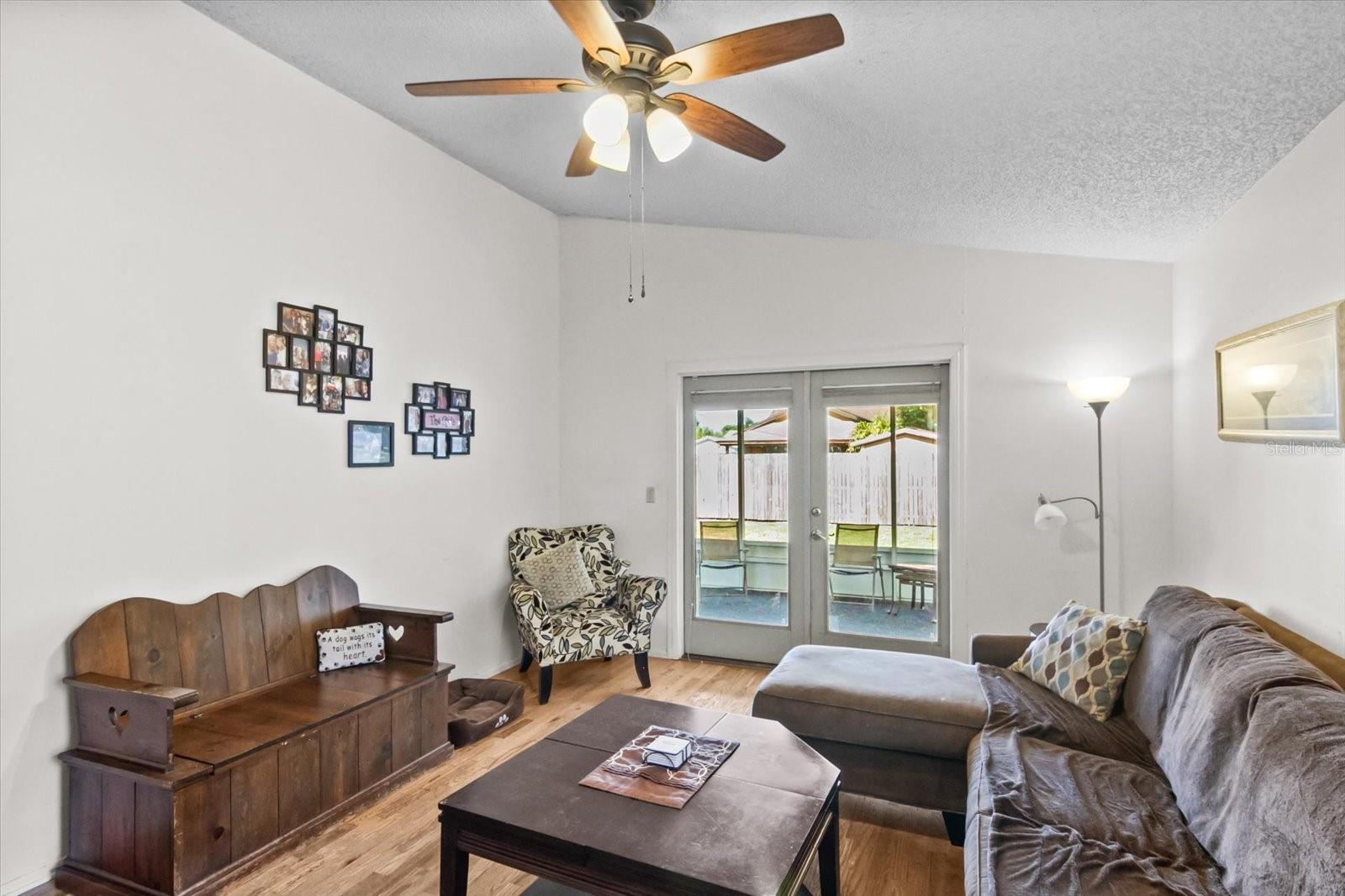 1219 MACKERAL AVE — photo 11