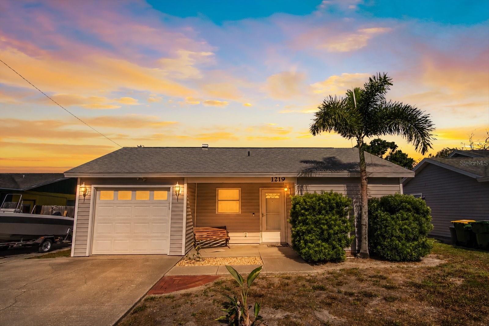 1219 MACKERAL AVE — photo 17