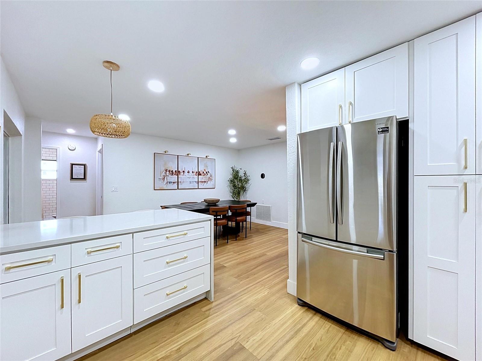 5520 FULMAR DR — photo 32