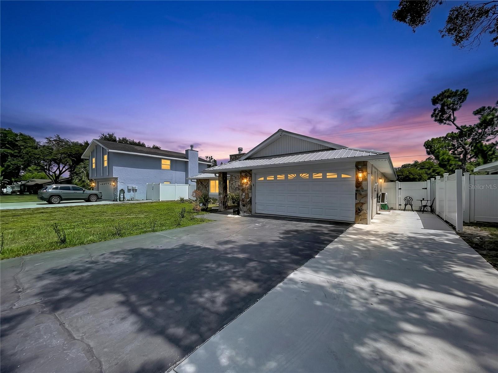 5520 FULMAR DR — photo 6