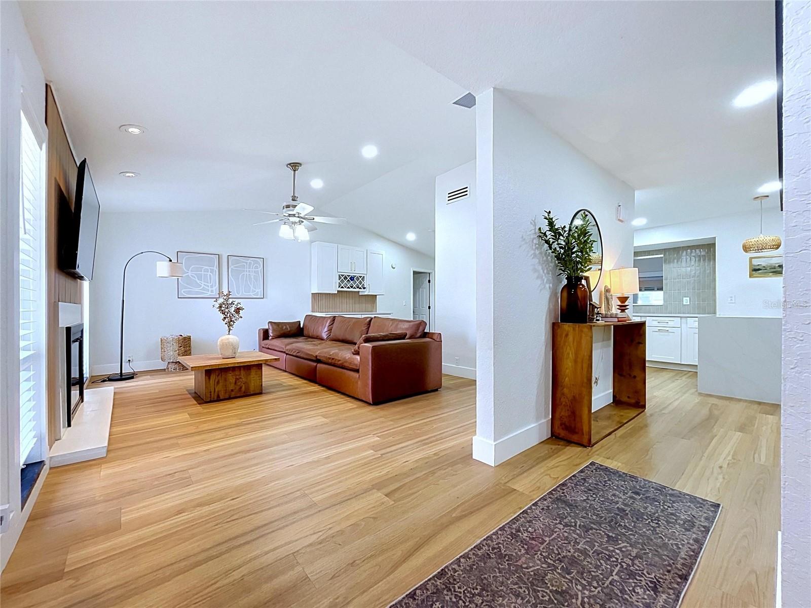 5520 FULMAR DR — photo 19