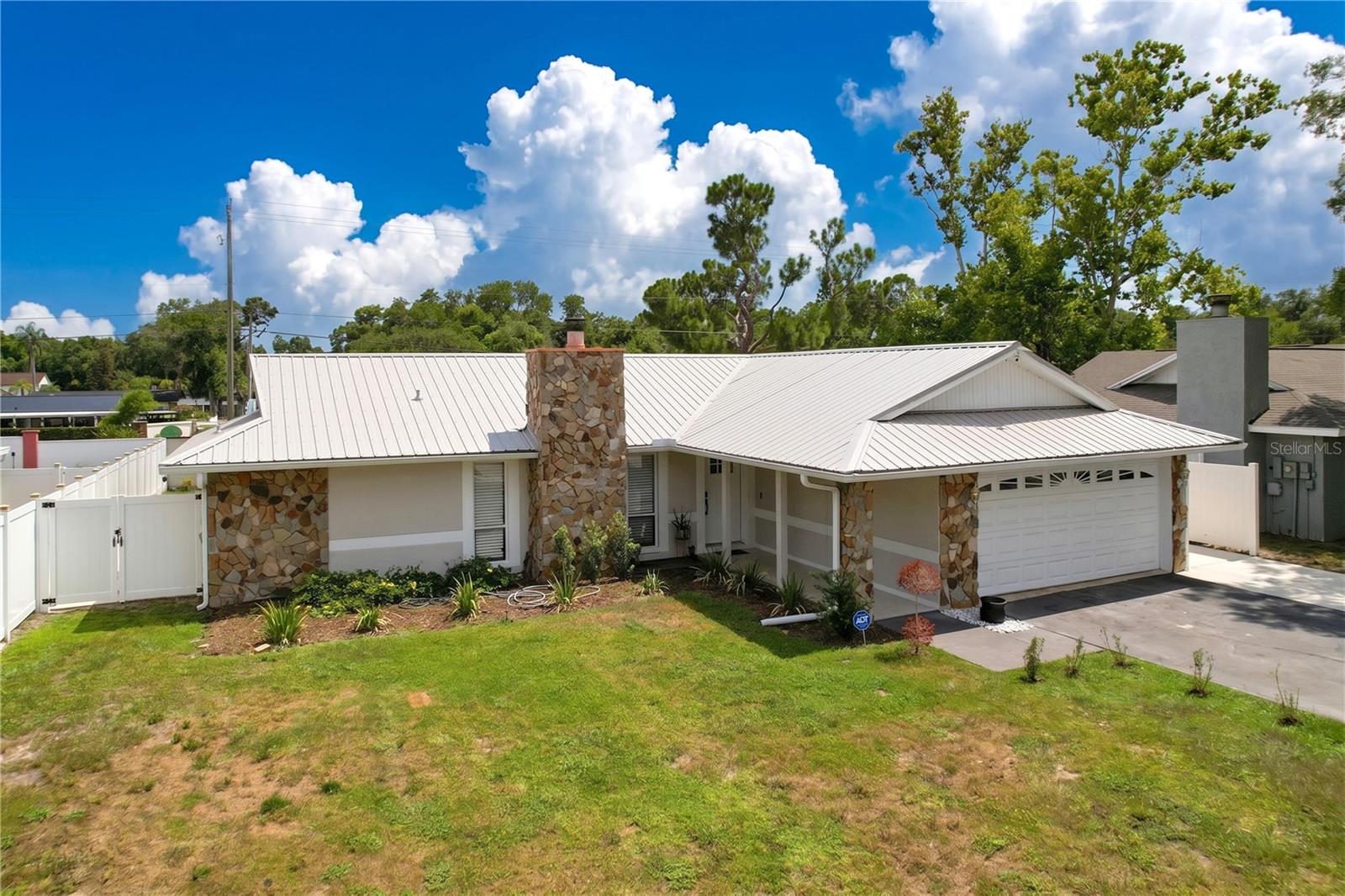 5520 FULMAR DR — photo 11