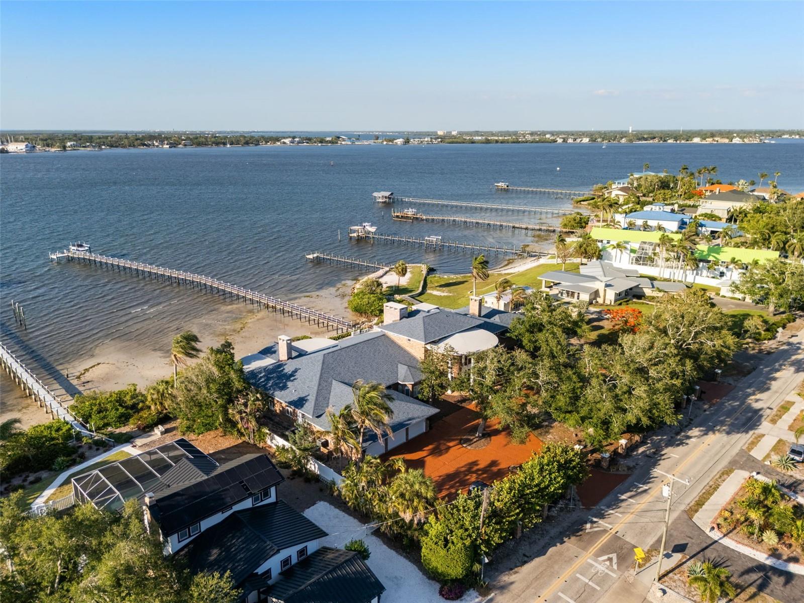 6118 RIVERVIEW BLVD — photo 4