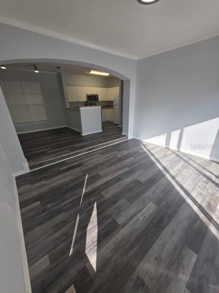 9401 CRESCENT LOOP CIR #203 — photo 2