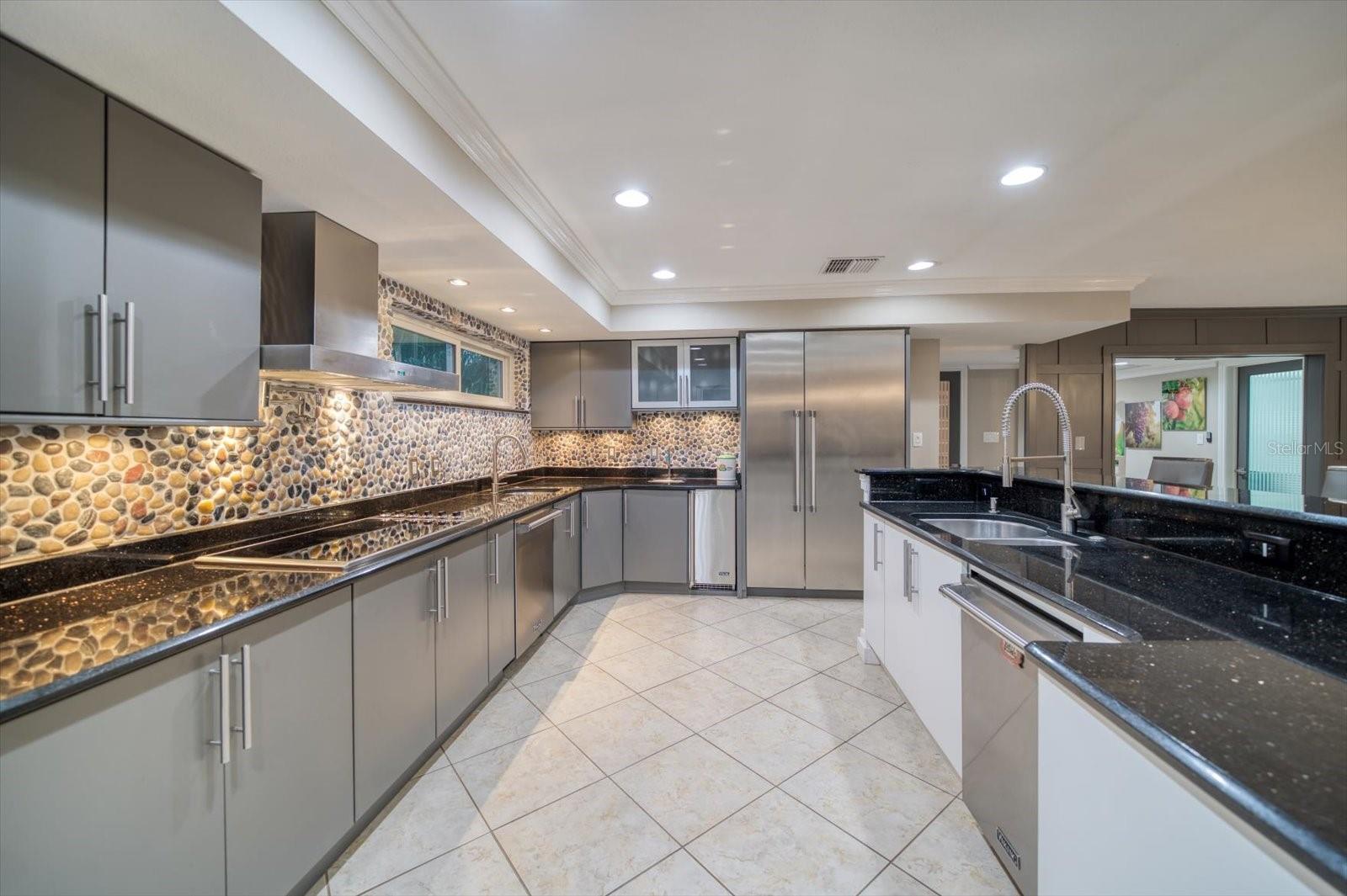 101 HARRISON AVE — photo 23