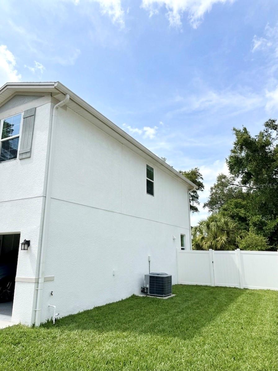3008 E SLIGH AVE — photo 35