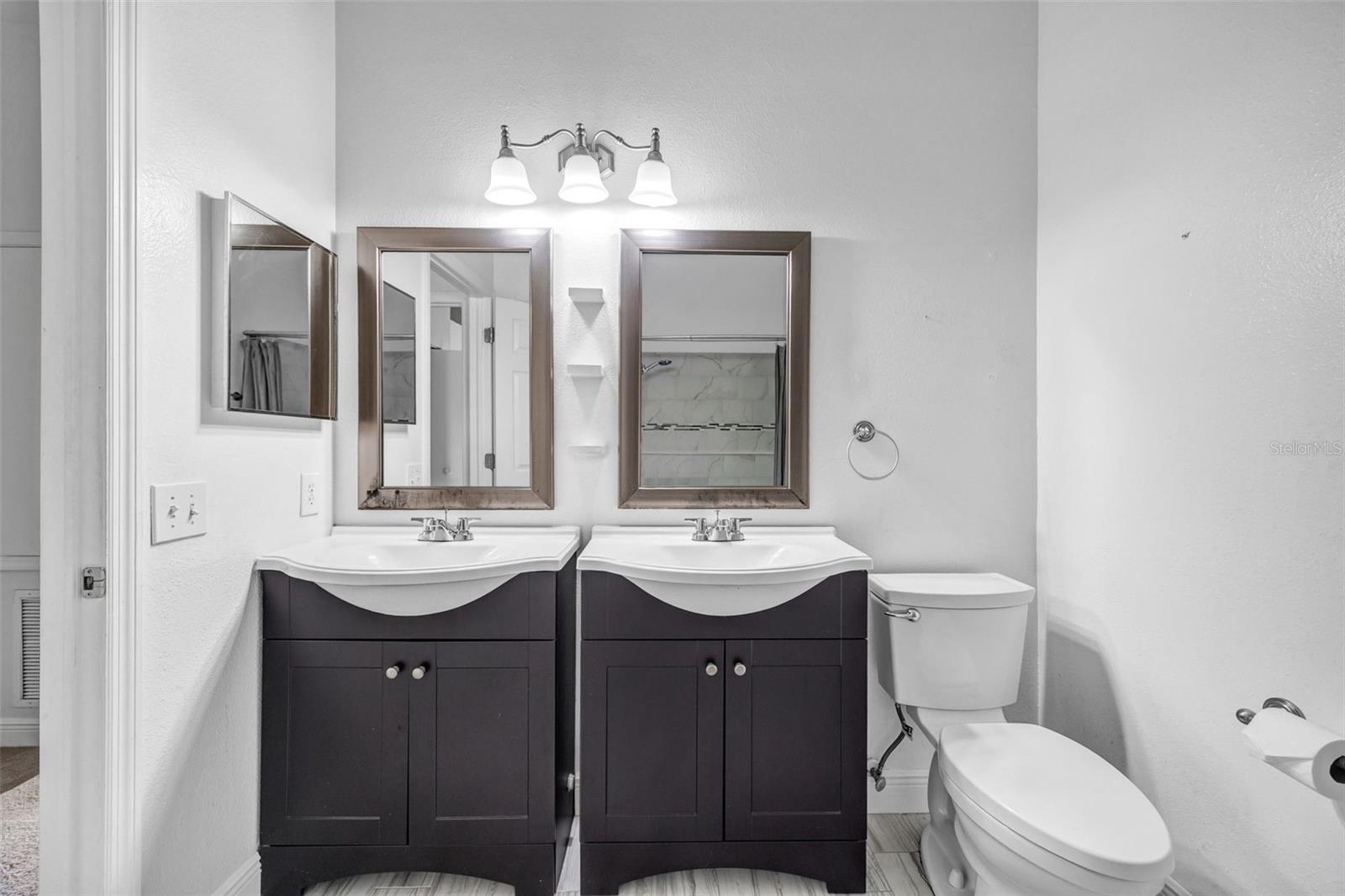 6127 BAYSIDE KEY DR — photo 31