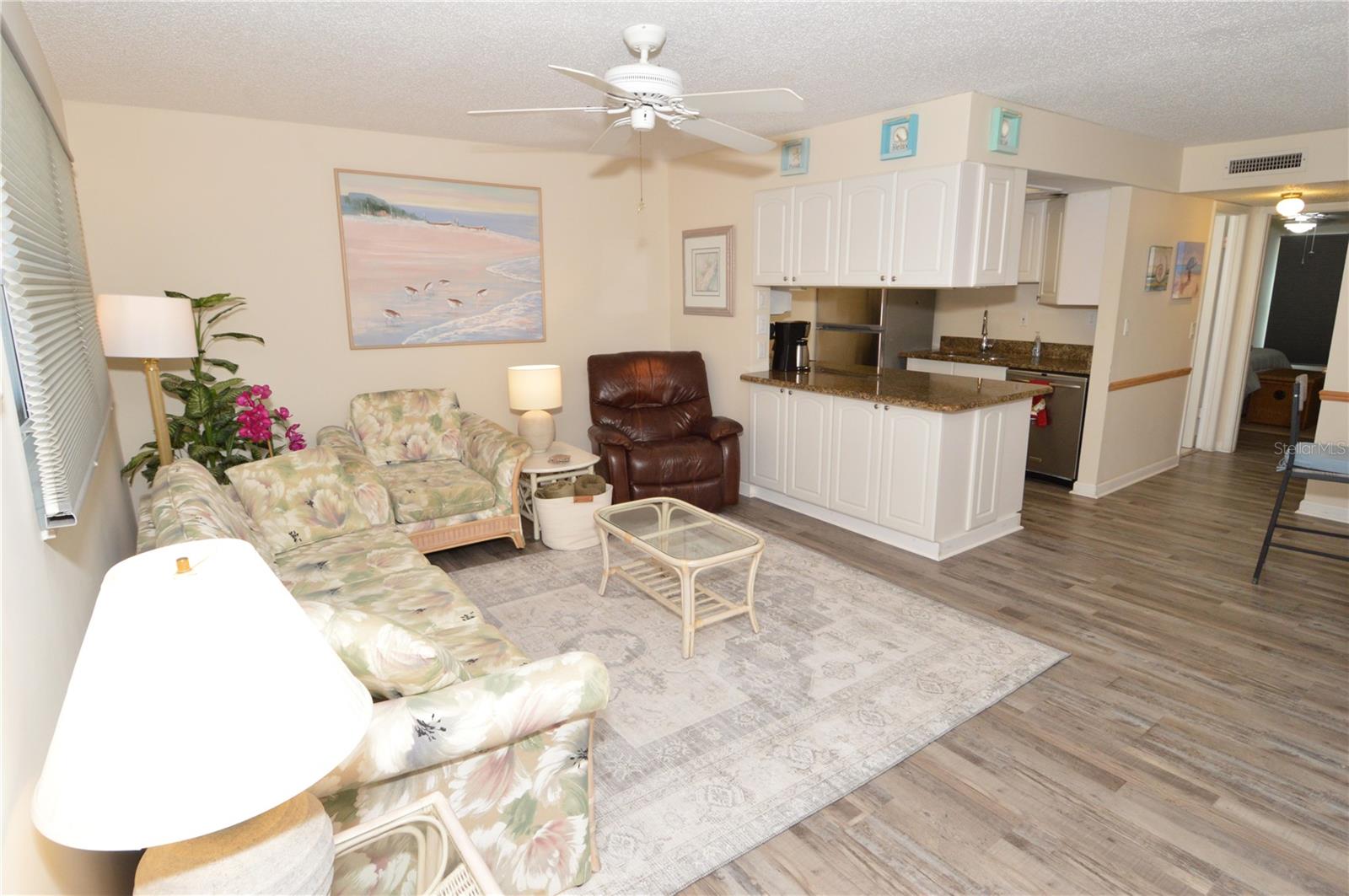 12760 INDIAN ROCKS RD #409 — photo 4