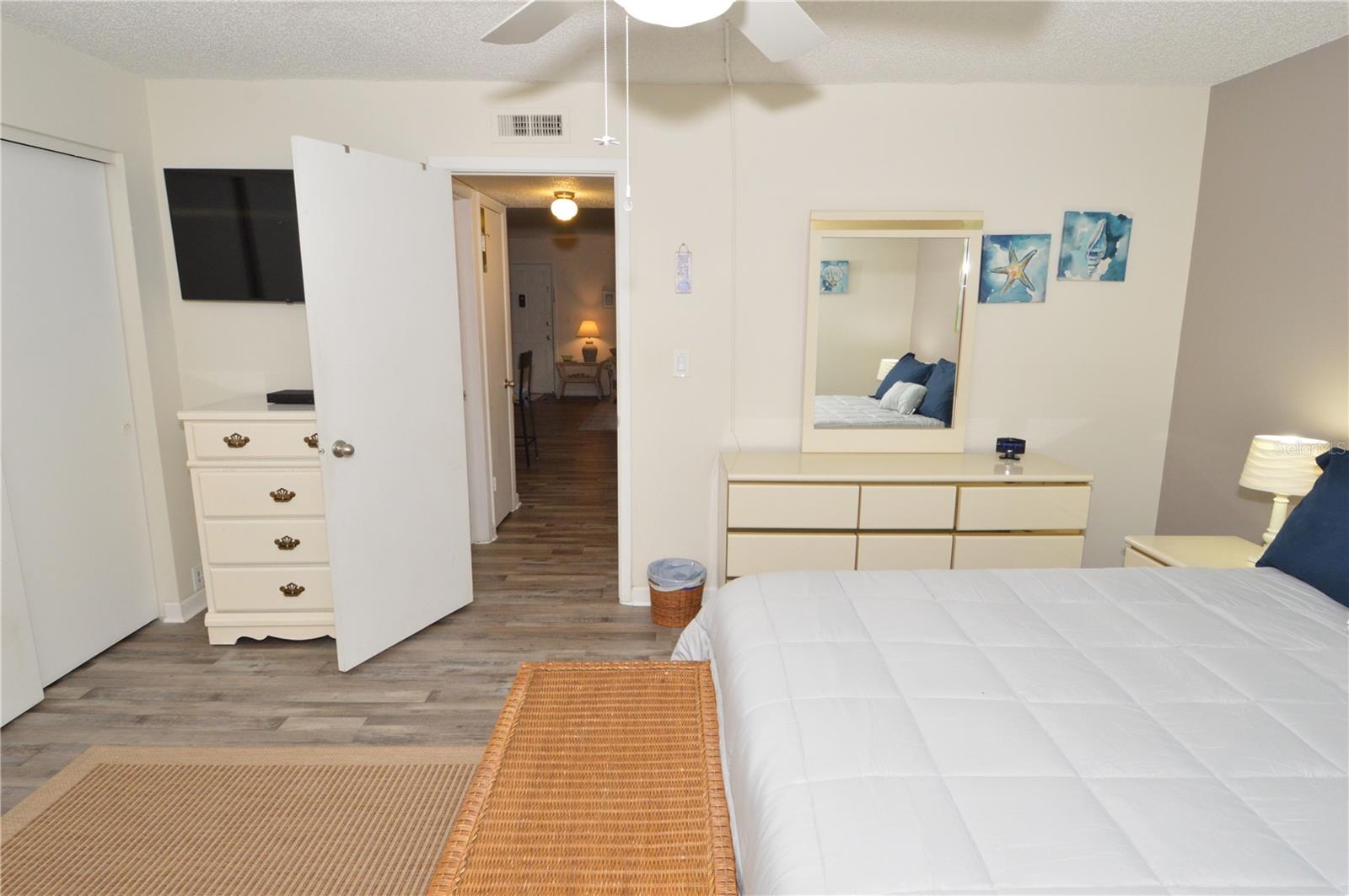 12760 INDIAN ROCKS RD #409 — photo 37