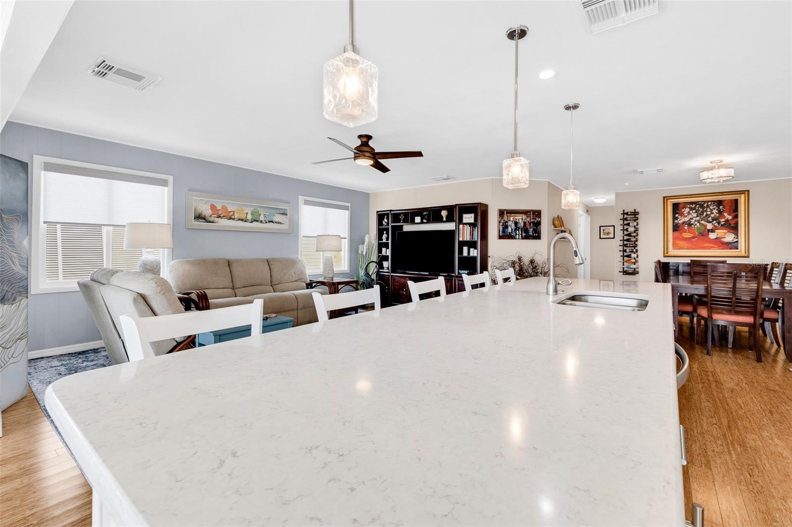 114 MARTINIQUE RD — photo 19